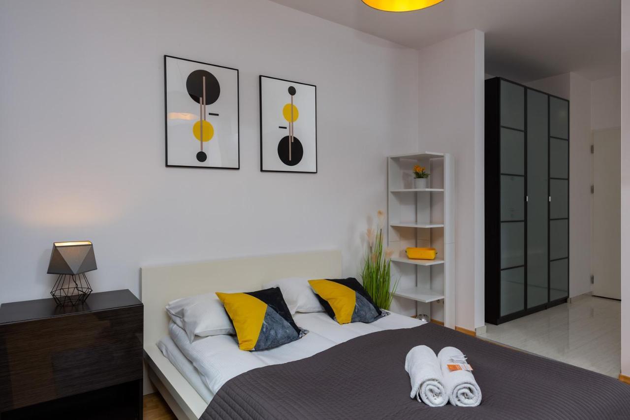 Kolejowa Apartments Warsaw By Noclegi Renters 外观 照片
